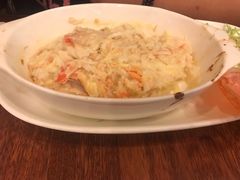 芝士海鲜蟹腿烤饭-玛格萝妮比萨屋(四平店)