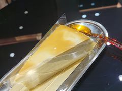 白巧克力柠檬千层-Awfully Chocolate(来福士广场店)