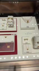 -周大福CHOW TAI FOOK(荟聚购物中心西红门店)