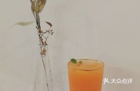 桃桃乌龙果茶