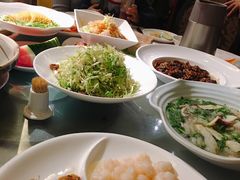 -品悦酒店(三林古镇店)