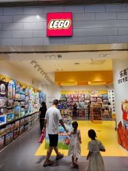-乐高授权专卖店(朝阳大悦城店)