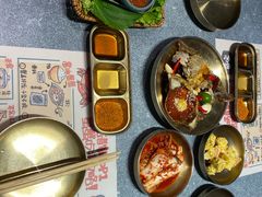 -草家酱蟹炭火烤肉店(珲春南路二店)
