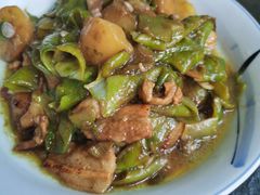 压锅大丰收-小花卷味道餐厅(开发区五彩城店)