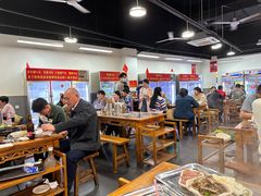 -灌县老妈砂锅串串香(万科红生活广场店)
