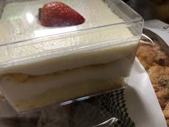 -东哥面包(江宁大润发店)