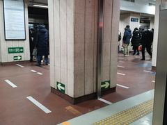 -八宝山(地铁站)