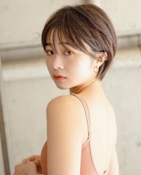 -东方美妍小鹏造型