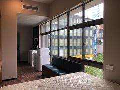 -魔方公寓(碧云国际店)