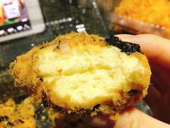 肉松小贝-千裡酥面包生日蛋糕(中学巷店)