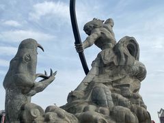 -巴陵广场