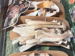 -芸山季·云南山珍菌火锅(人民广场来福士店)