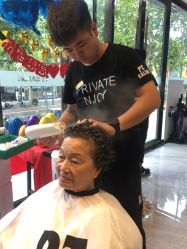-PE SALON