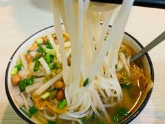 -忆螺巷螺蛳粉(步行街小巷店)