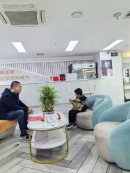 -米娜护肤造型