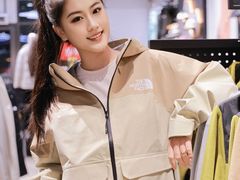 -百联奥特莱斯广场(南京店)