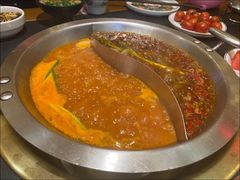 -沸炉重庆老火锅(军事博物馆店)