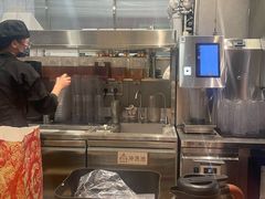 -霸王茶姬(上海静安大悦城店)