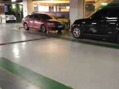 -凯德Mall新都心-停车场