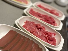 -海底捞火锅(曹安公路店)