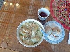-笑来喜馄饨小笼工坊店(湖滨街店)