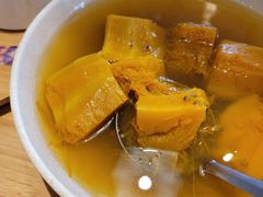 -兔行天下-鸿鹤鲜锅兔(中海国际店)