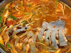 -亮欢寨酸汤鱼(沙冲路店)