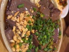 -谢老五跷脚牛肉·非遗传承店