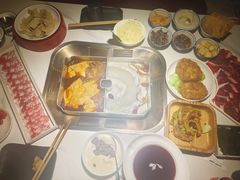 -九鼎轩脆毛肚火锅(南京东路店)