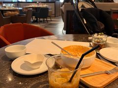 -港丽餐厅(高德置地店)