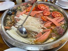 -泸州酸菜豆花火锅川师店