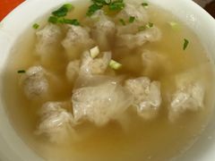 -张阿三馄饨店