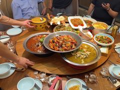 -有红鸡毛店·川菜(建设路店)