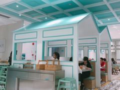 大堂-姚姚酸菜鱼·金戈戈香港豉油鸡(喜荟城联名店)