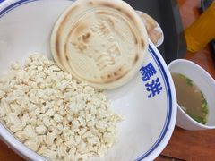 -马洪小炒泡馍馆(钟楼回民街店)