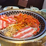 小河蟹都是活的，籽虾大虾都很新鲜