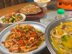 -湘聚缘湘菜馆(斜土路店)