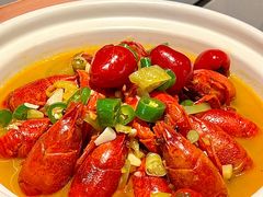 -龙巢盱眙龙虾·牛蛙·烧烤宵夜(八卦岭店)