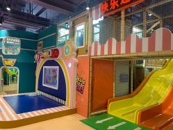 -LuckyStar幸运星家庭娱乐中心(东莞国贸店)