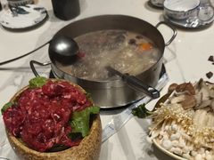 -刘少华贵州小黄牛·鲜牛肉火锅(总店)