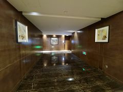 -天津梅江中心皇冠假日酒店