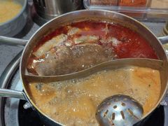 -金滏山烤肉·海鲜·火锅自助餐厅(襄阳万达店)