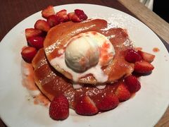 -Pancakes on the rocks(Darling Harbour)