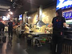 大堂-马路牙子地桌烤肉(工体店)