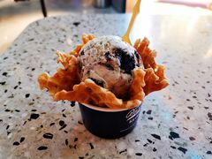 酥饼奶油冰激凌-Bassetts贝赛斯冰淇淋(大悦城店)