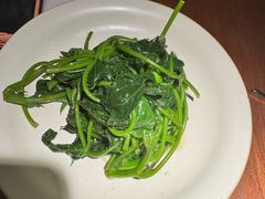 -肆海小川菜酒馆Wine Bistro (青年路店)