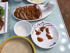 -六和聚传统烤鸭.天津菜(和平店)