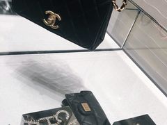 -CHANEL(恒隆广场店)