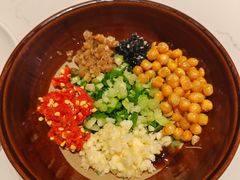 -米德维奇俄式西餐厅(西六道街店)