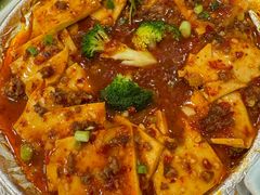 -马尔龙新疆饭店·清真(瑞景店)